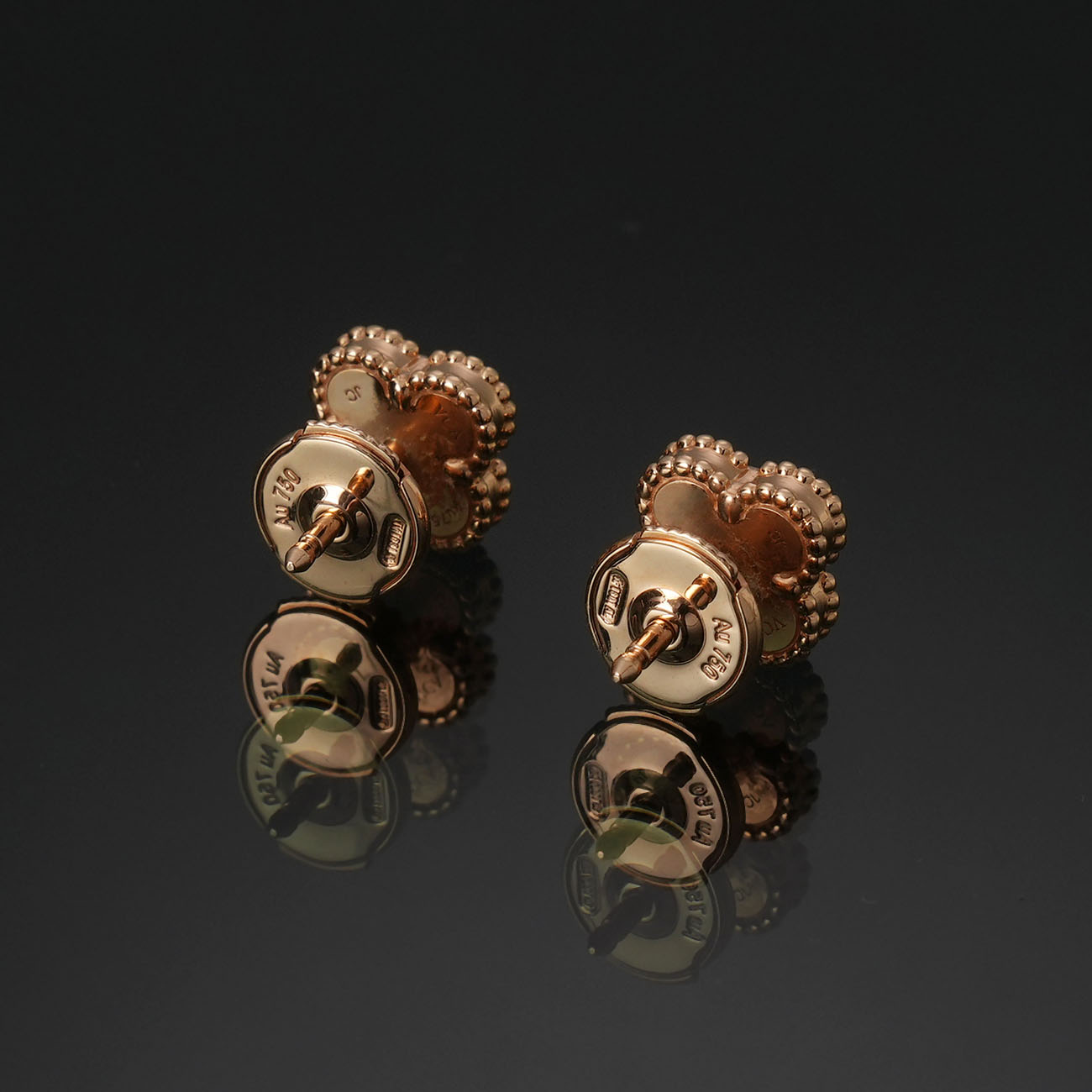 VAN CLEEF & ARPELS(USED)반클리프 커넬리언 스위트 알함브라 이어링 ARN68000